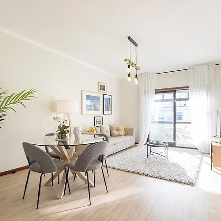 2Br Flat In Bonfim W/ Ac & Balcony By Lovelystay Porto Dış mekan fotoğraf