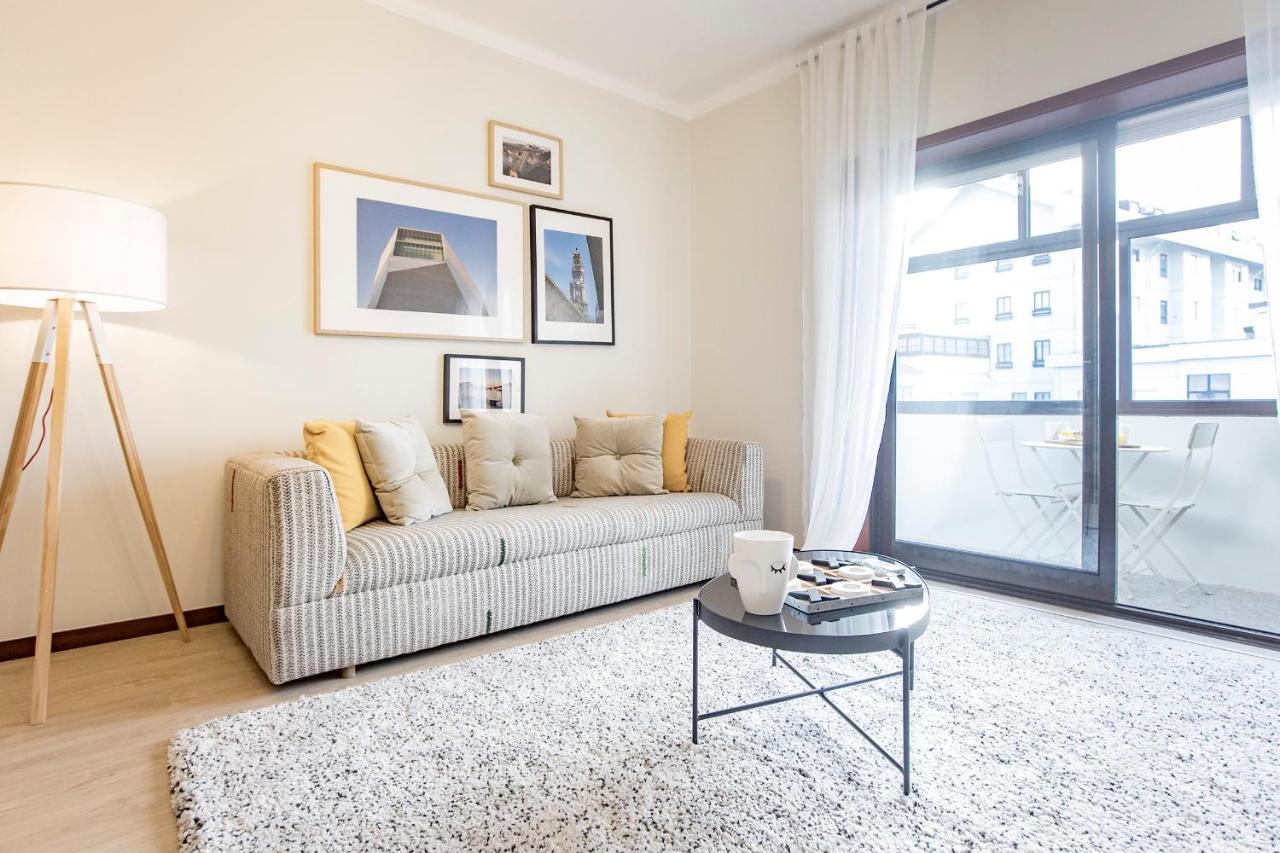 2Br Flat In Bonfim W/ Ac & Balcony By Lovelystay Porto Dış mekan fotoğraf