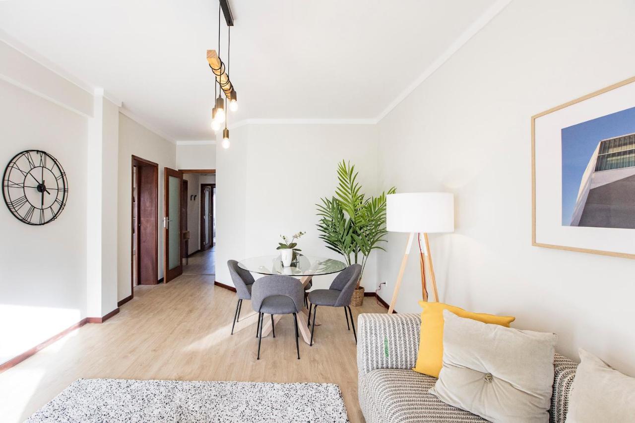 2Br Flat In Bonfim W/ Ac & Balcony By Lovelystay Porto Dış mekan fotoğraf